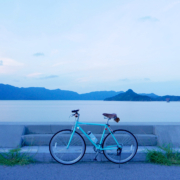 Blå cykel